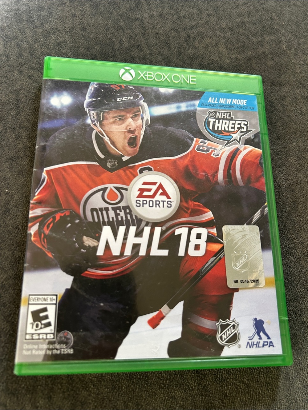 NHL 18 Xbox One - Black & Red Game Case